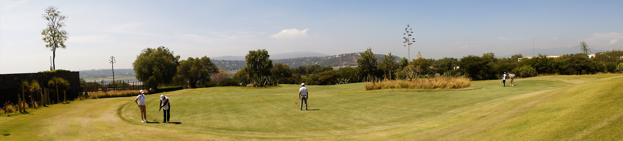 LYEN GOLF EXPERIENCE